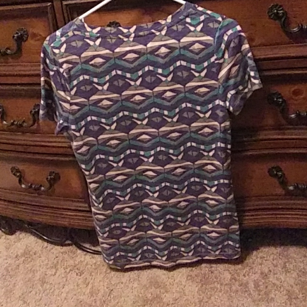 Shirt - Picture 4 of 4